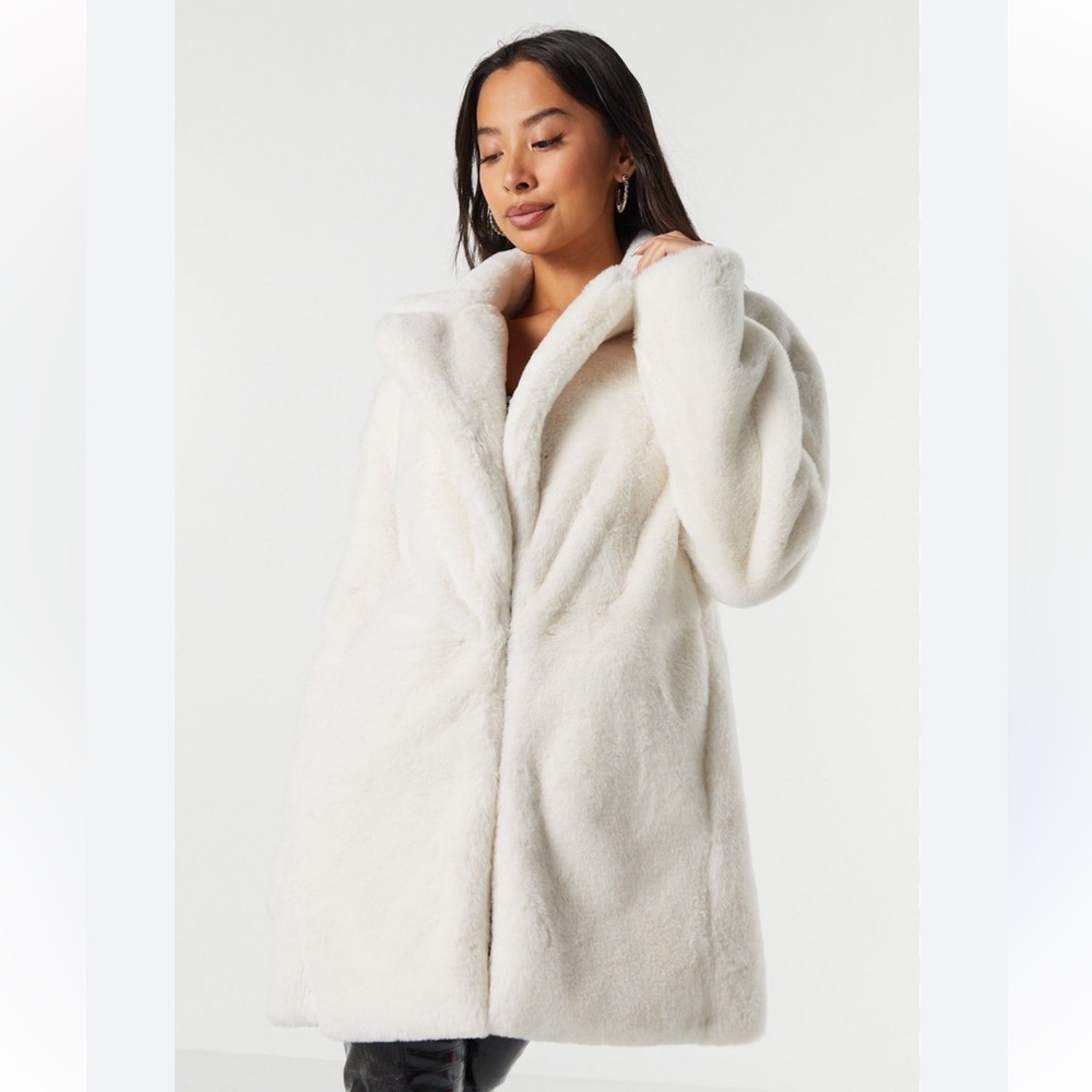 BCBGMaxAzria Off-white Teddy Coat Jacket size M